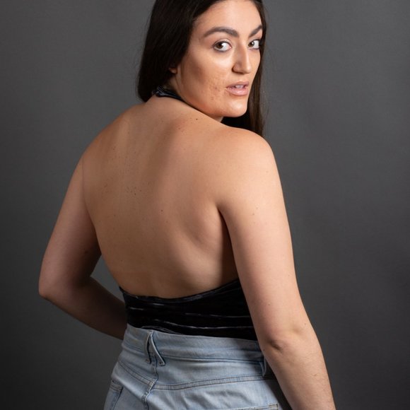 Charcoal Velvet Bodysuit by Forever 21 - Picture 6 of 11